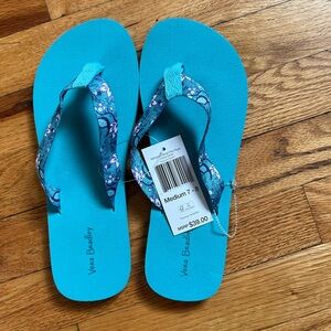 Vera Bradley webbing strap flip flop size M (7-8)